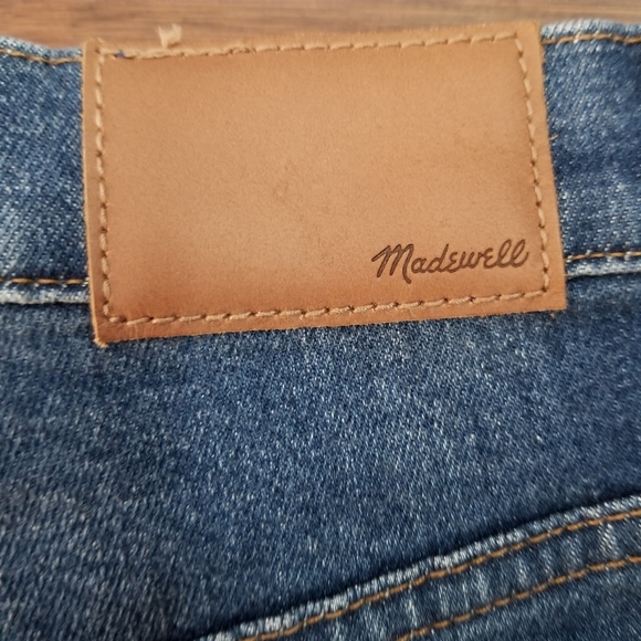 Madewell's The High-Rise Slim Boyjean Denim - Picture 15 of 16